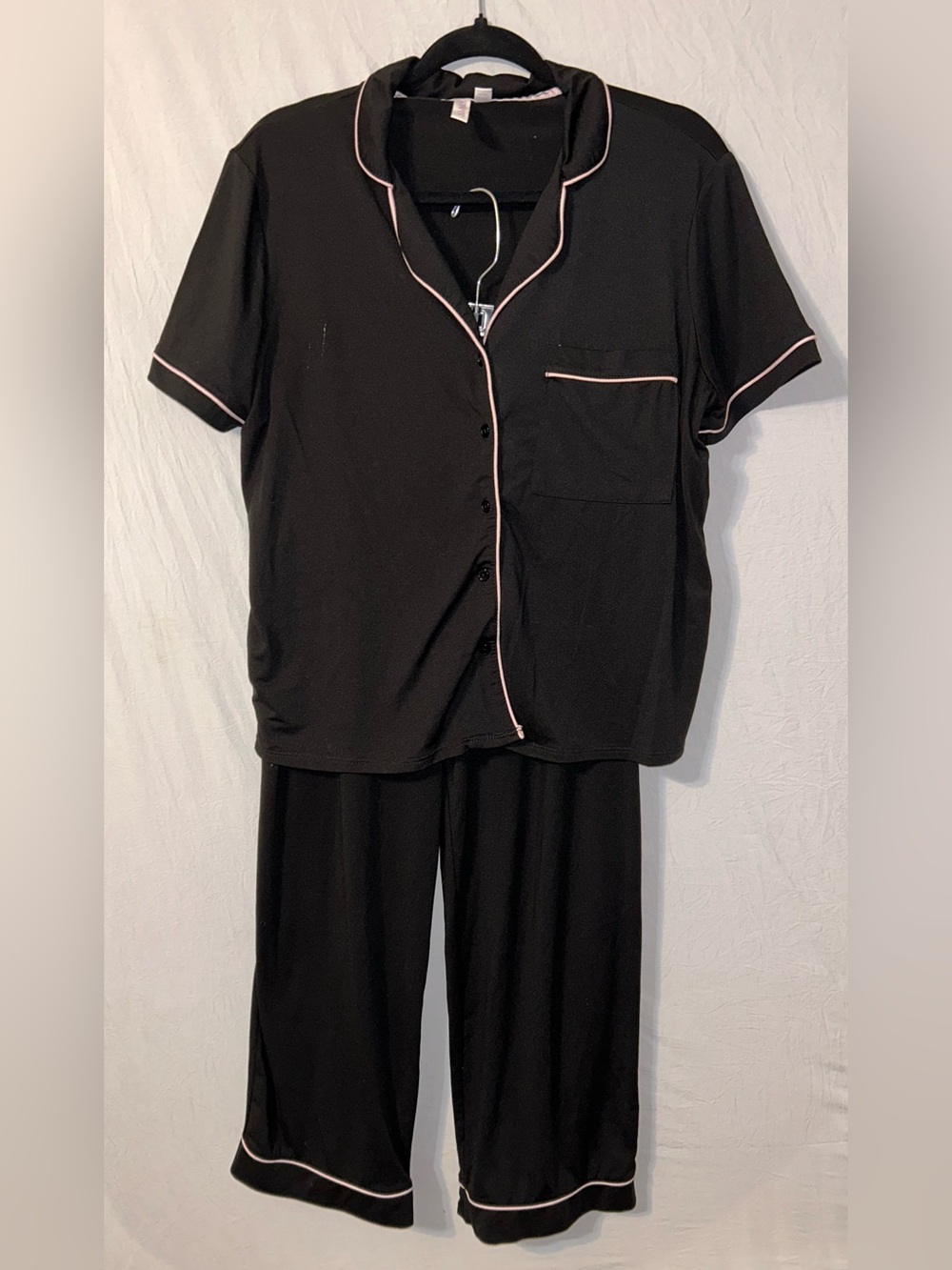 Joy Spun Black Pajama Set with Pink Piping Sleepwear Large Pockets Capri Length